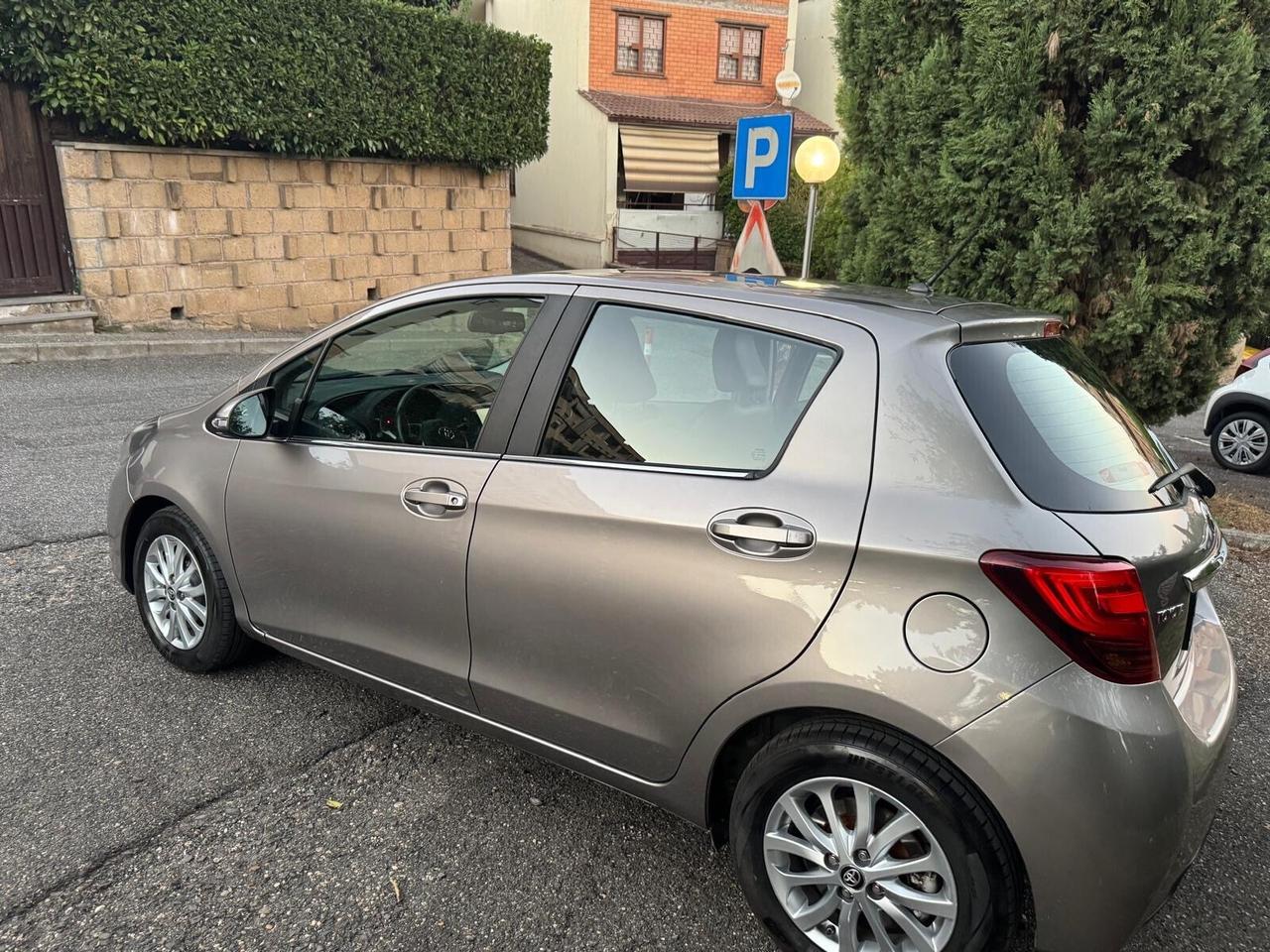 Toyota Yaris 1.4 D-4D 5 porte Active