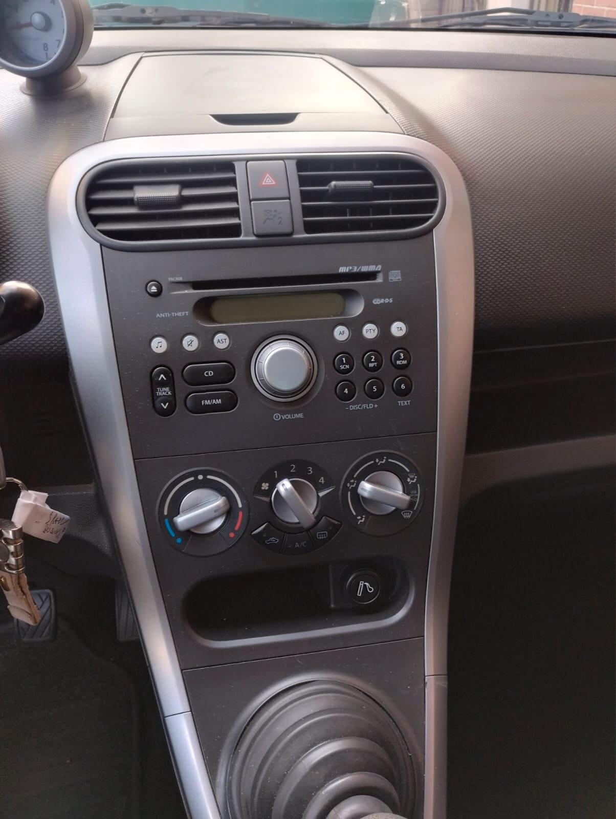 Suzuki Splash 1.0 GPL GLS Safety Pack