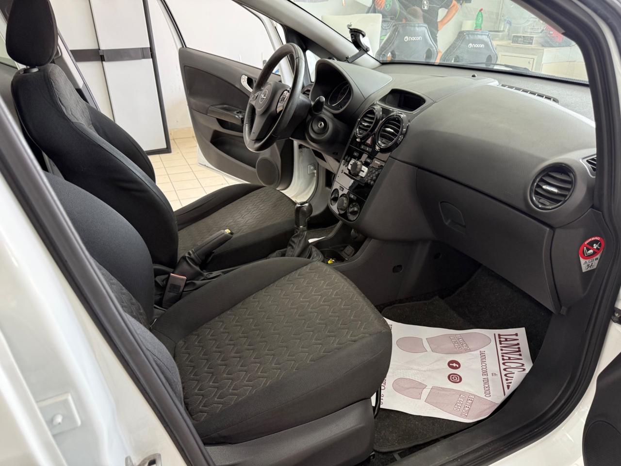 Opel Corsa 1.2 2013 110 mila km nuova