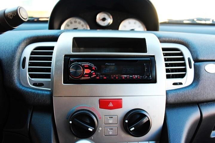 Lancia Ypsilon 1.3 MJT New Oro ESTETICA DA ESPOSIZIONE 5POSTI CLIMA CD USB AUX IN PNEUMATICI ALL SEASON