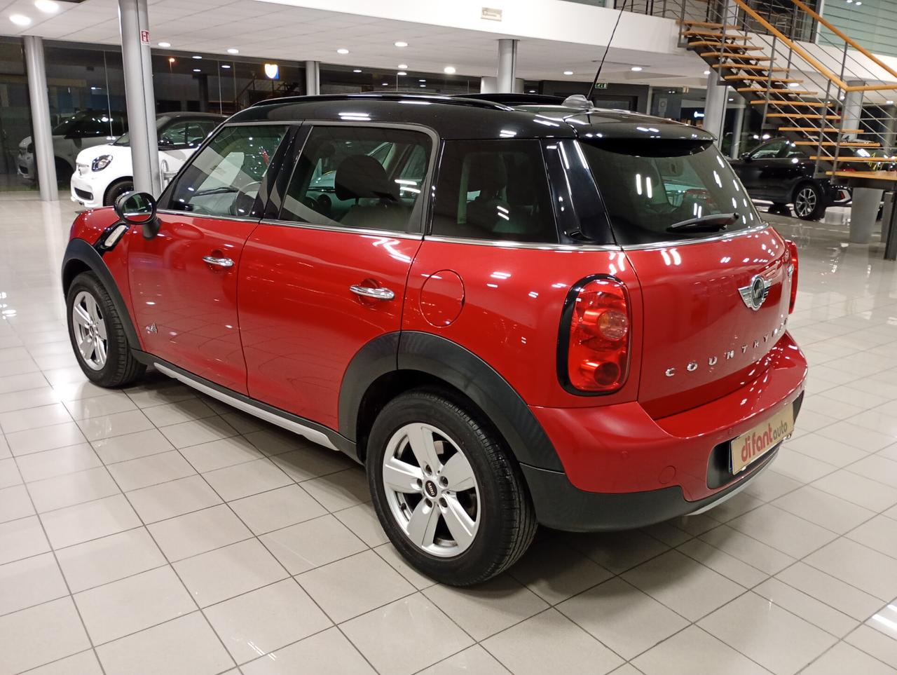 Mini Cooper Countryman 1.6 ALL4 - NEOPATENTATI