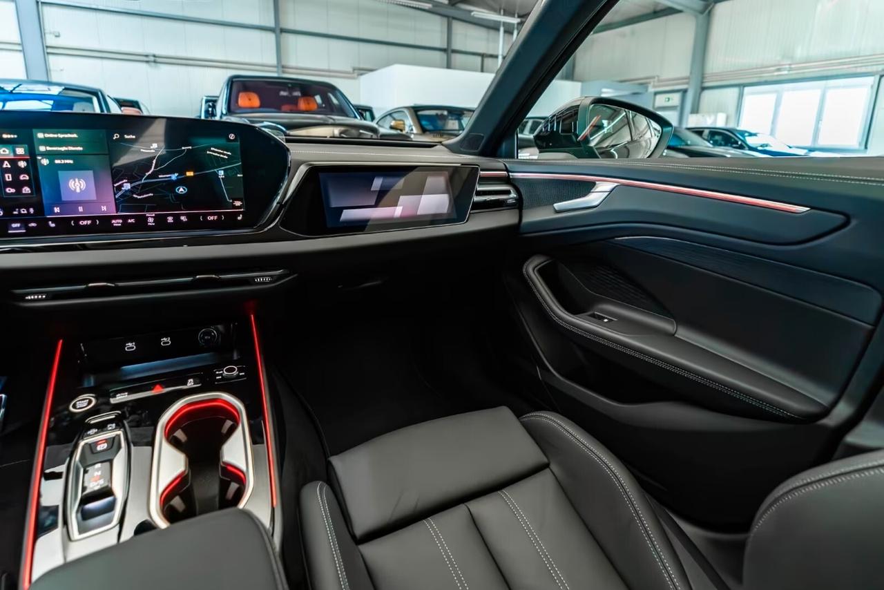 Audi A6 Avant TDI quattro 150 kW S tronic line edition