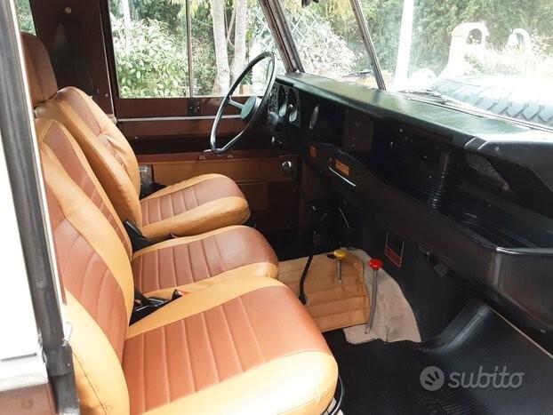Land Rover 88 SERIE LIMITATA