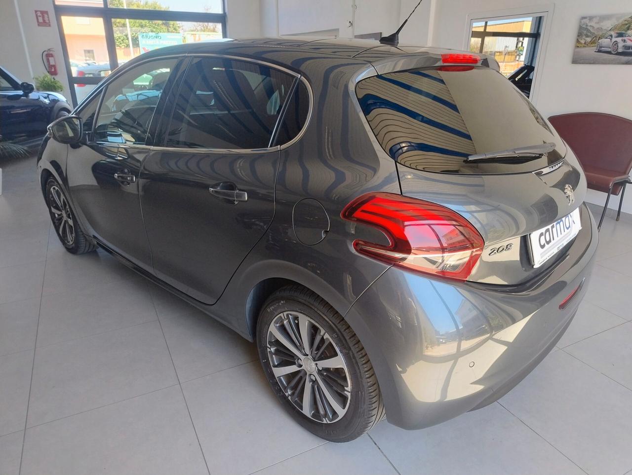 Peugeot 208 BlueHDi 100 S&S 5 porte Allure