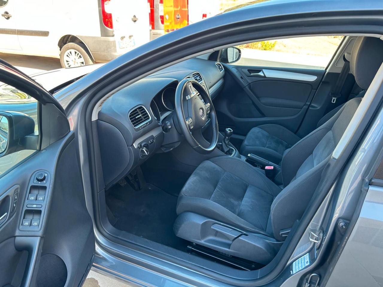 Volkswagen golf VI 1.6