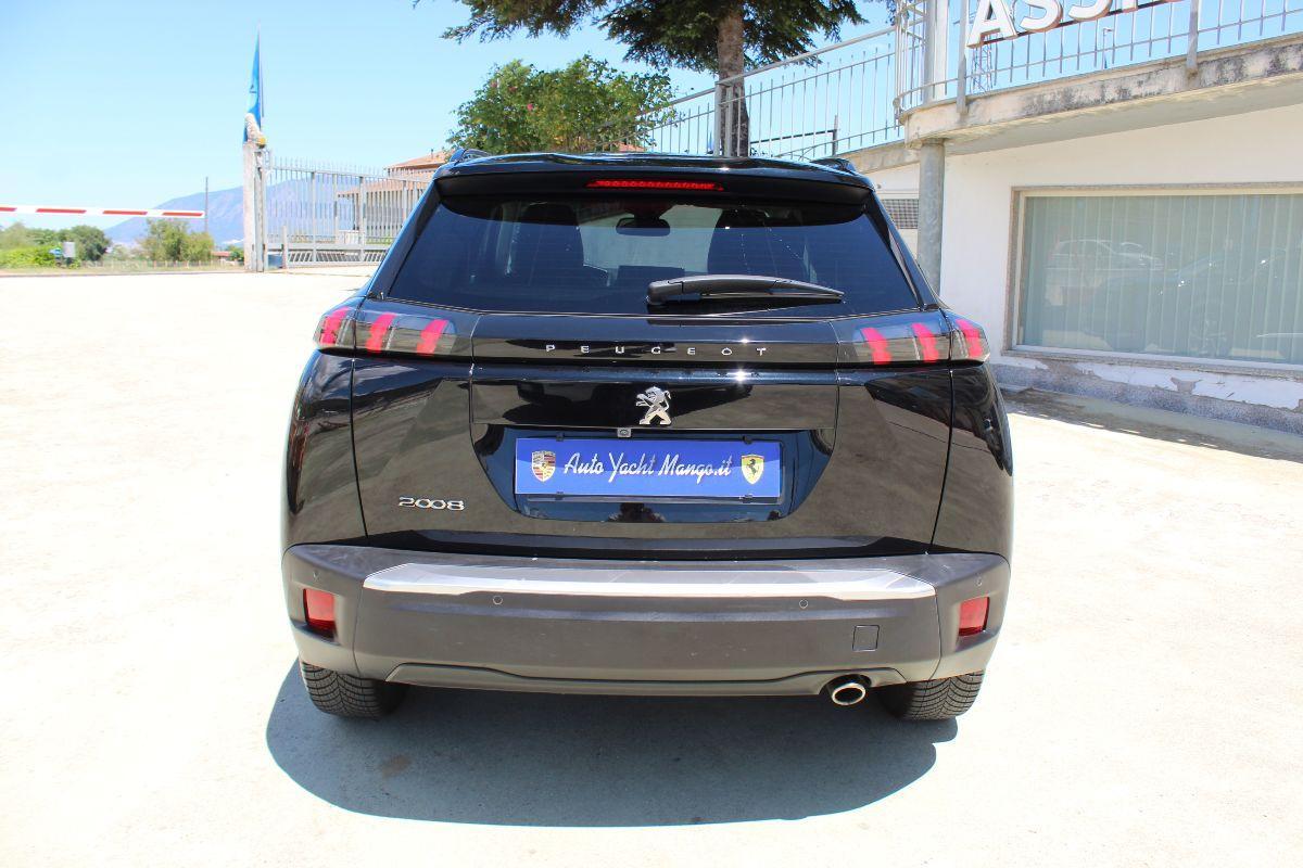 PEUGEOT - 2008 - BlueHDi 130 S&S EAT8 GT Pack