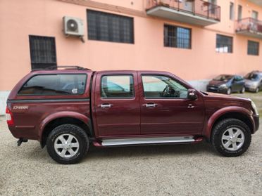 Isuzu D-Max 3.0 TD 4WD Aut. + Gancio
