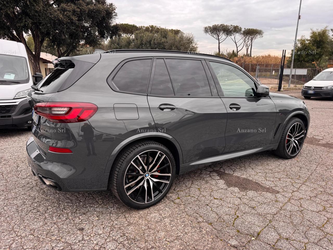 BMW X5 xdrive40d mhev 48V Msport auto