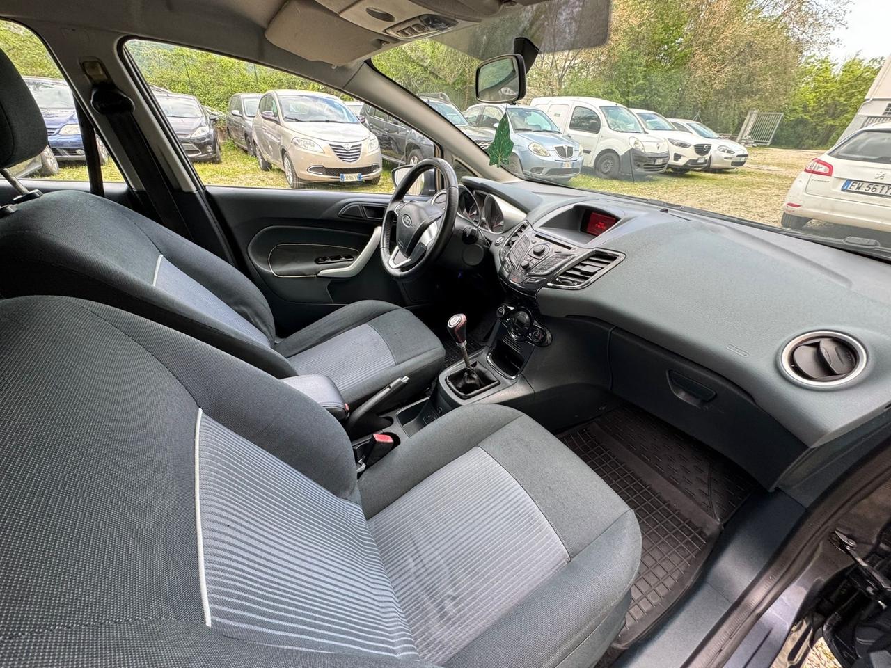 Ford Fiesta 1.4 TDCi 70CV 5 porte Titanium NEOPATENTATI