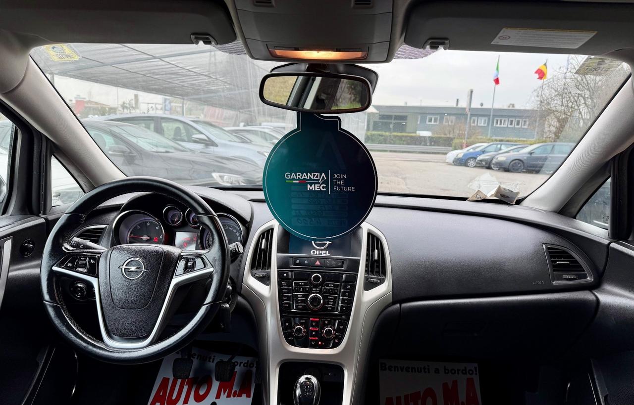 Opel Astra 2012 1.7 CDTI 125CV Sports Tourer Cosmo ! ! !