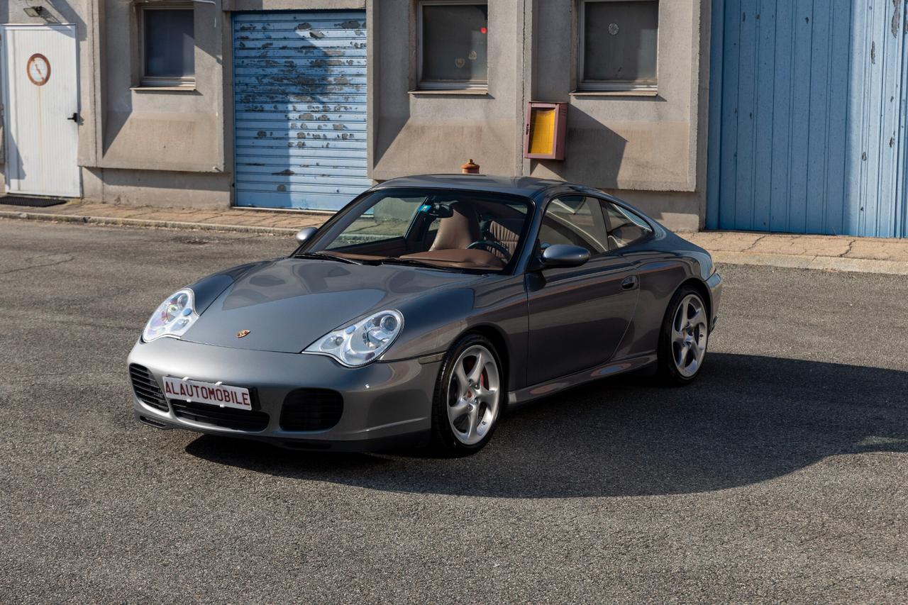 Porsche 911 Carrera 4S cat Coupé
