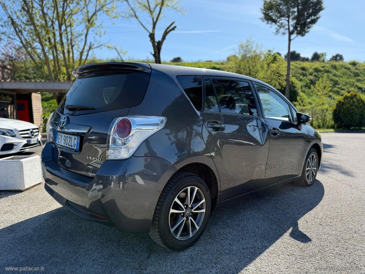 TOYOTA Verso 1.6 D-4D Style 7 posti