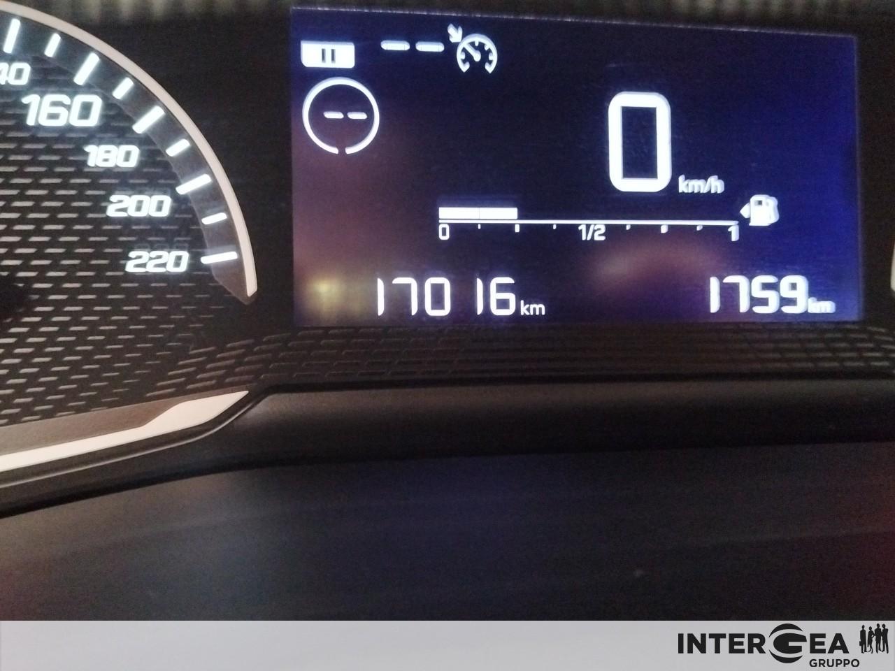 PEUGEOT 2008 1.2 puretech Active s&s 100cv