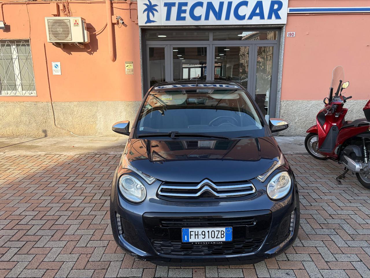 Citroen C1 VTi 68 5 porte Shine - OK NEOPATENTATI