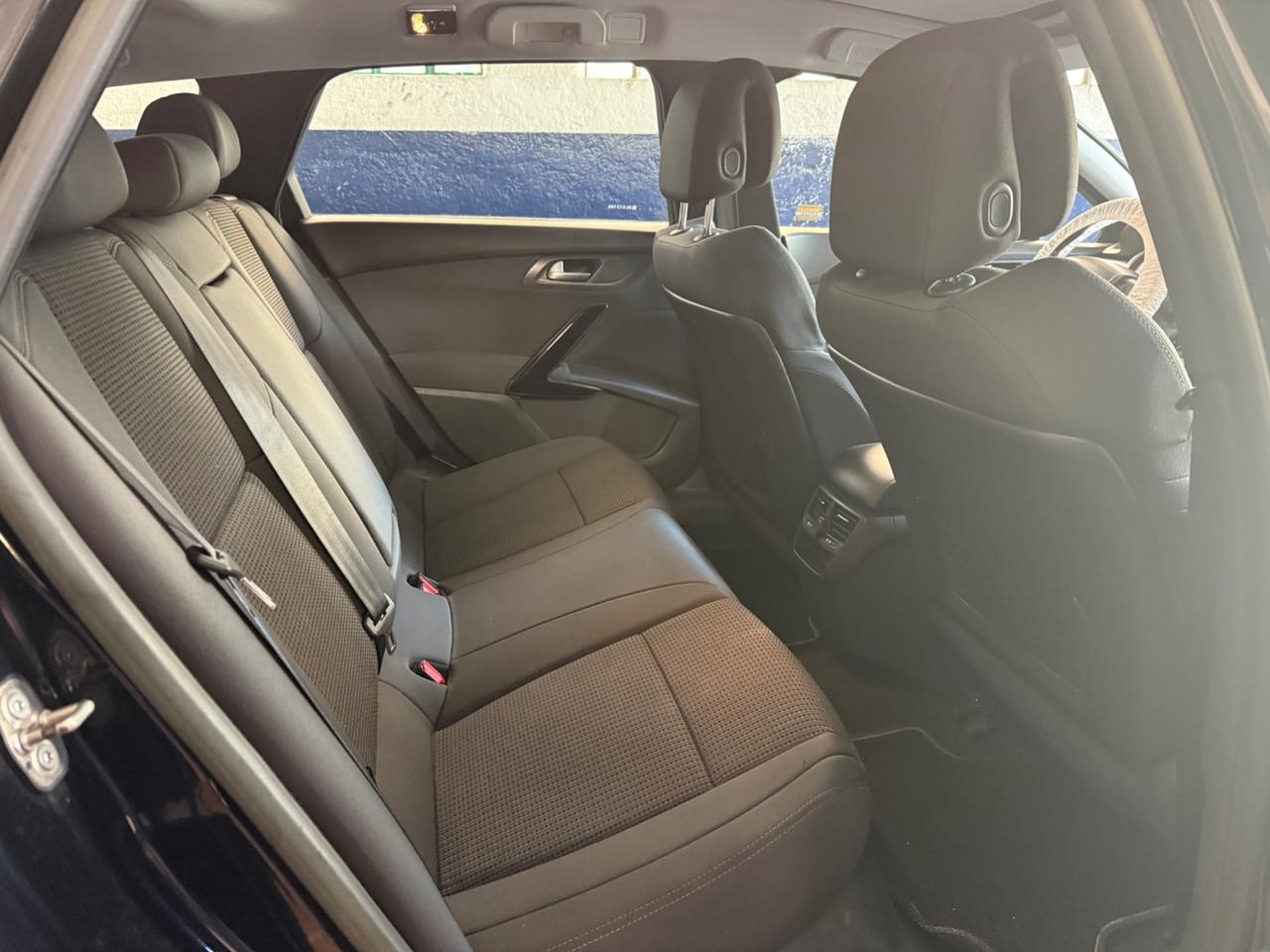 Peugeot 508 2.0 HDi 140CV SW Ciel Allure