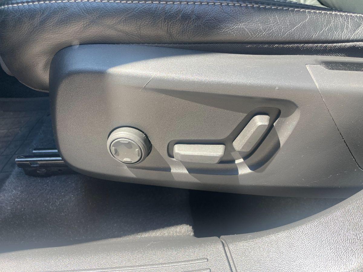 VOLVO - XC40 - B4 AWD Geartronic Ultimate Bright