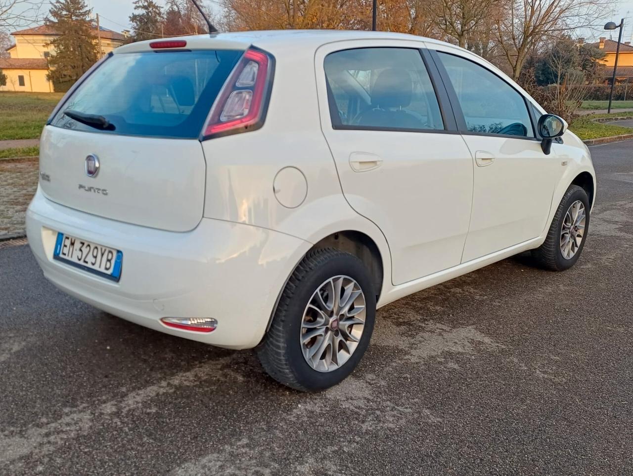 Fiat Punto 1.4 8V 5 porte Natural Power Easy