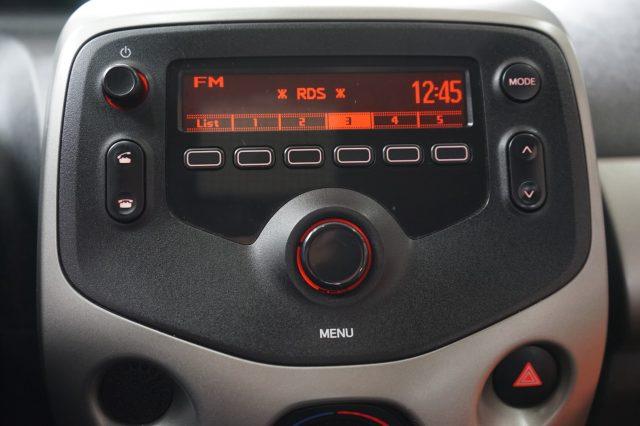 TOYOTA Aygo 1.0 VVT-i 69 CV 5 porte x-cool