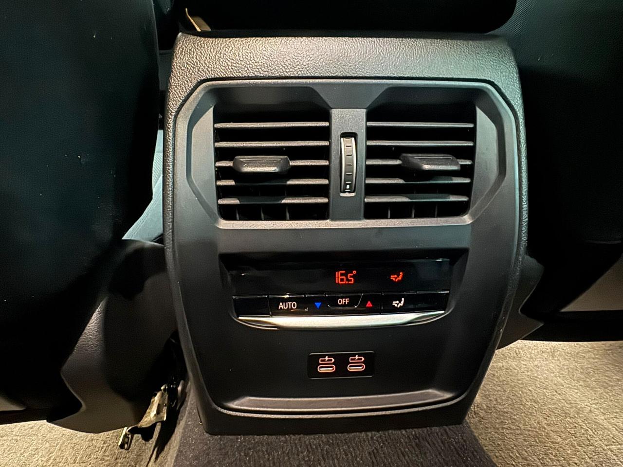 Bmw 318 d 48V Touring Msport -Prezzo promozionale....