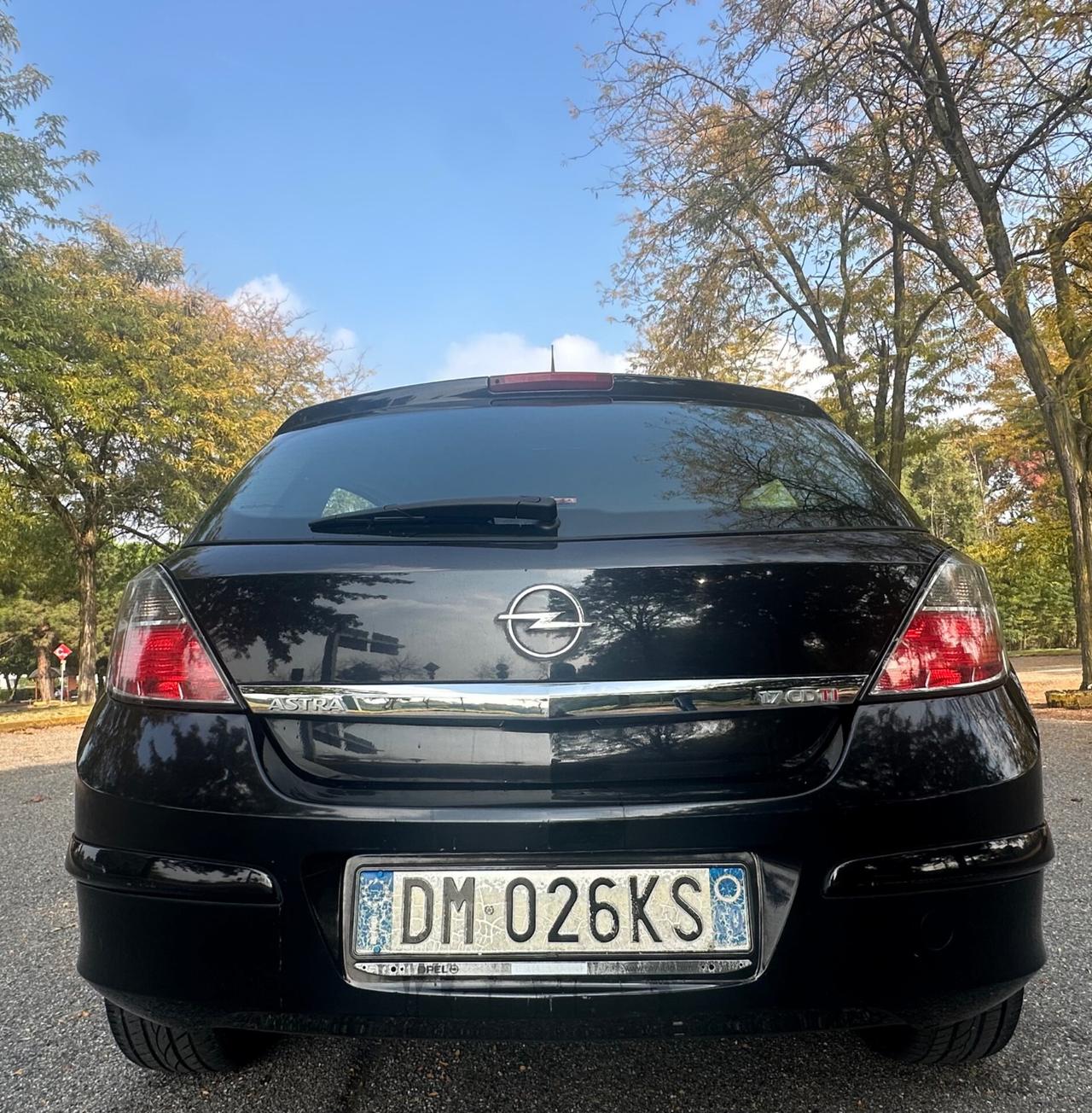 Opel Astra 1.7 CDTI 125CV 5 porte Cosmo