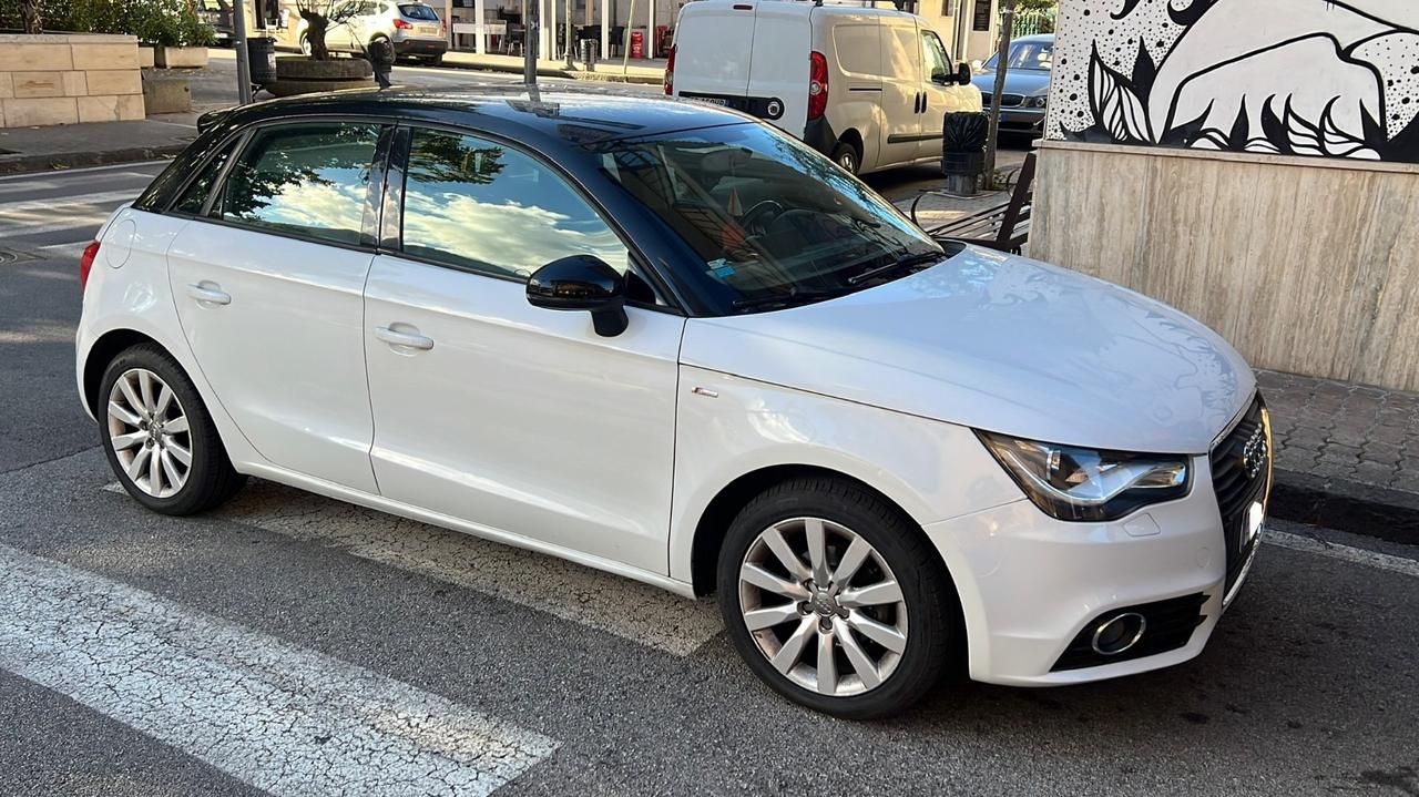 AUDI A1 Sportback 1.6 TDI AUTOMATICA S-line, 02/2014