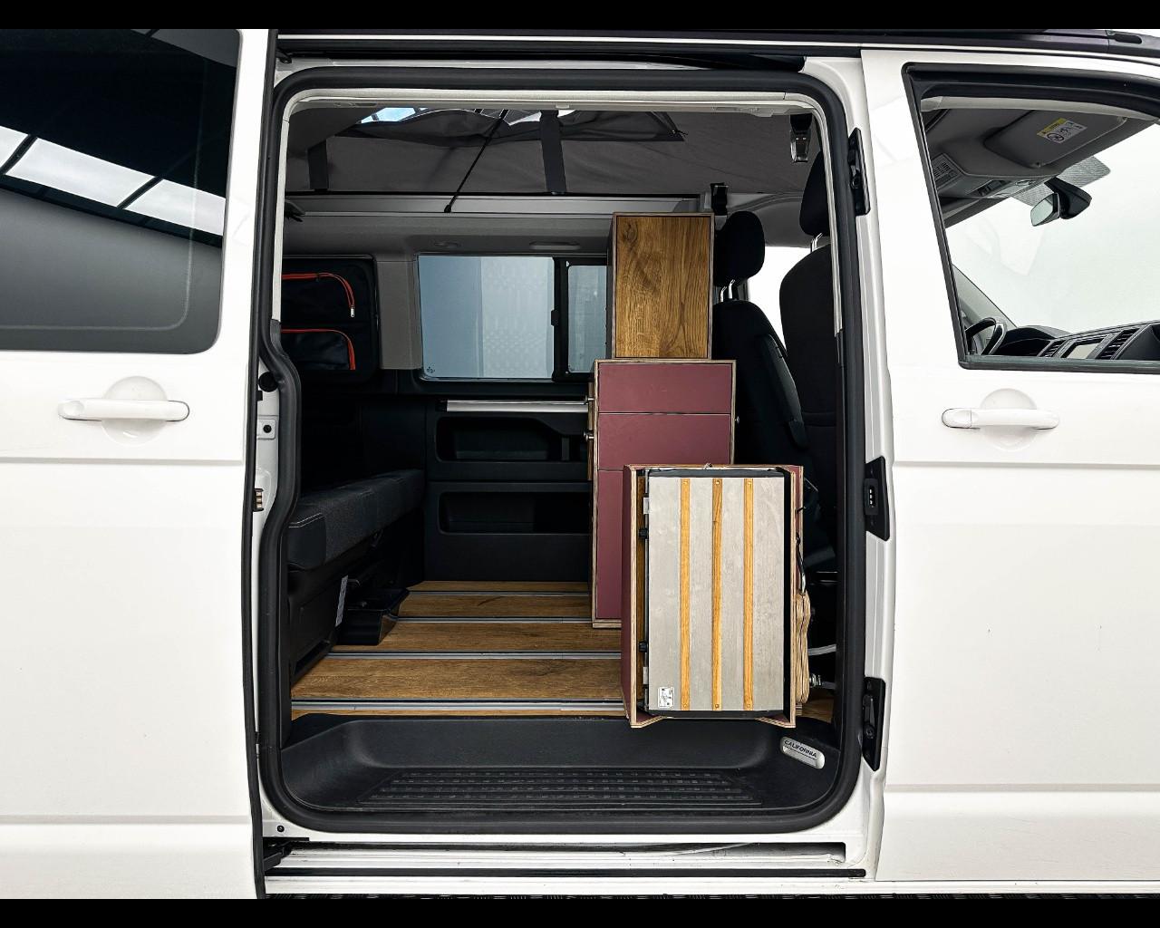 VOLKSWAGEN California 2.0 TDI Beach