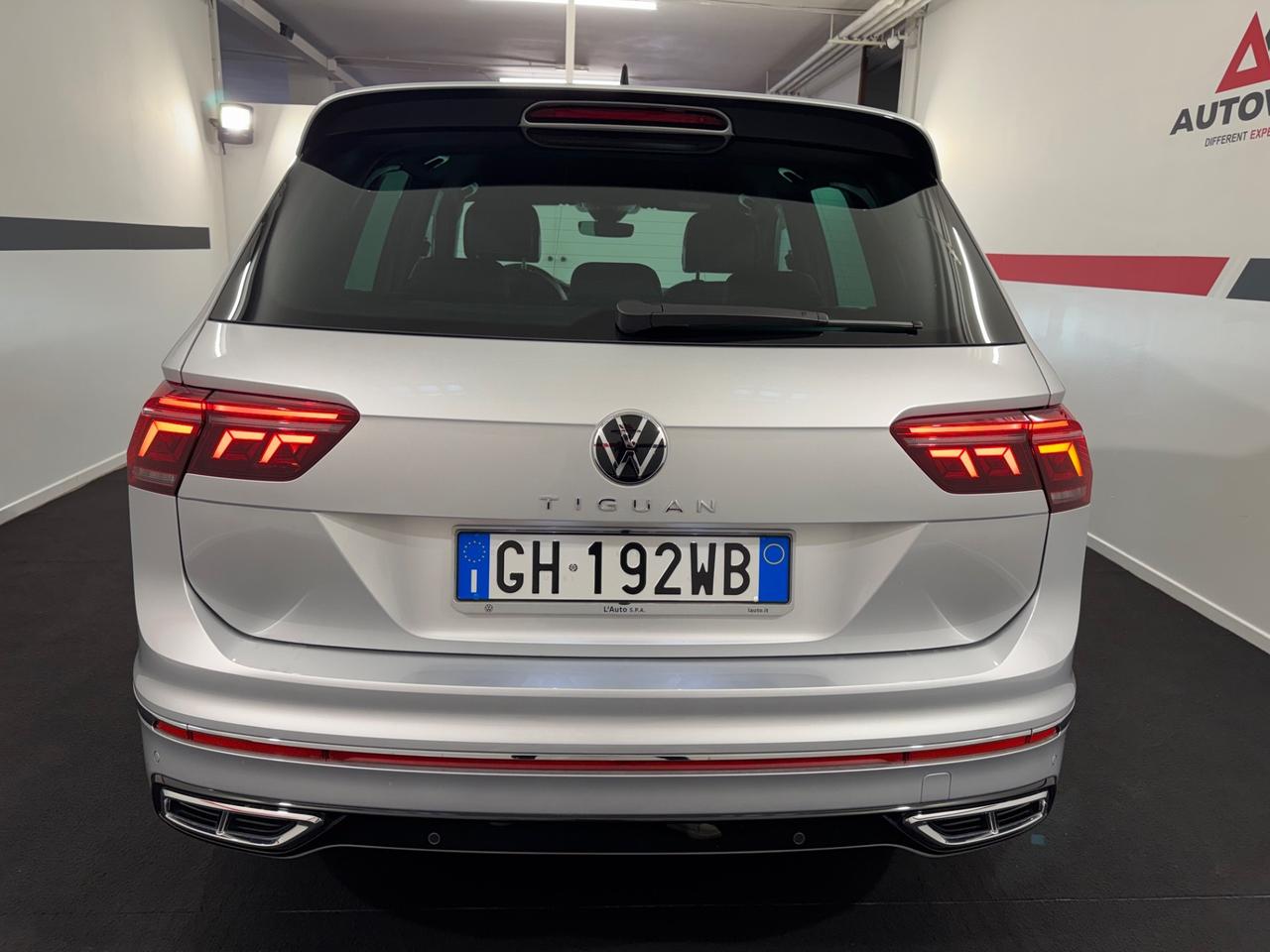 Volkswagen Tiguan 1.5 TSI 150 CV DSG ACT R-Line