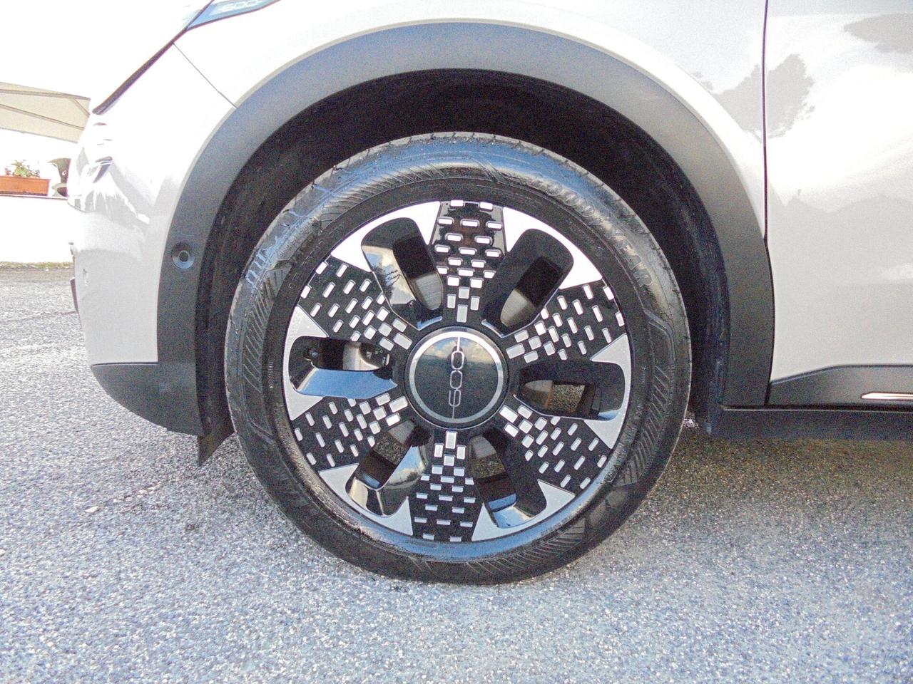 Fiat 600 Hybrid 110 CV DCT MHEV