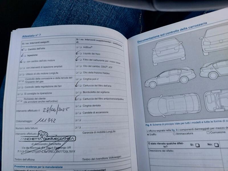 Volkswagen Touran Business 1.6 TDI DSG Comfortline