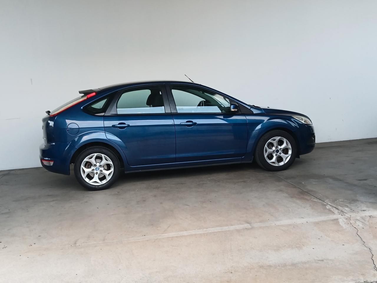 Ford Focus 1.6 TITANIUM ok neopatentati