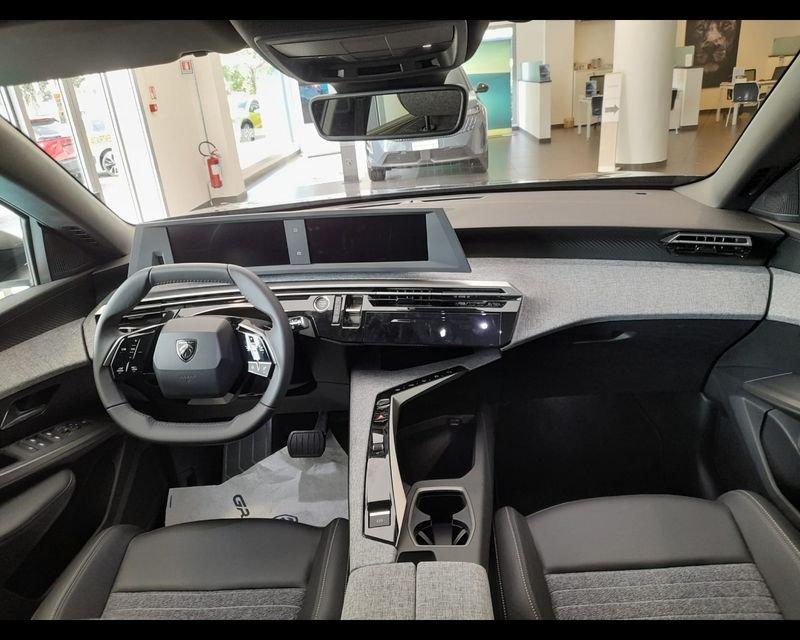 Peugeot 5008 Nuovo Hybrid 145 e-DCS6 ALLURE