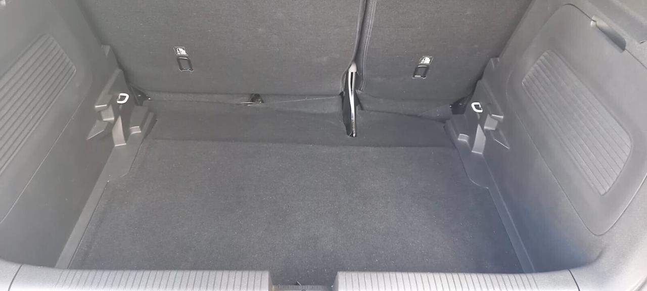 OPEL CROSSLAND X SUV Benzina cc. 1.200 5 Porte 5 Posti Utilizzabile anche per i Neopatentati (SOLO 98.135 KM....!!!)