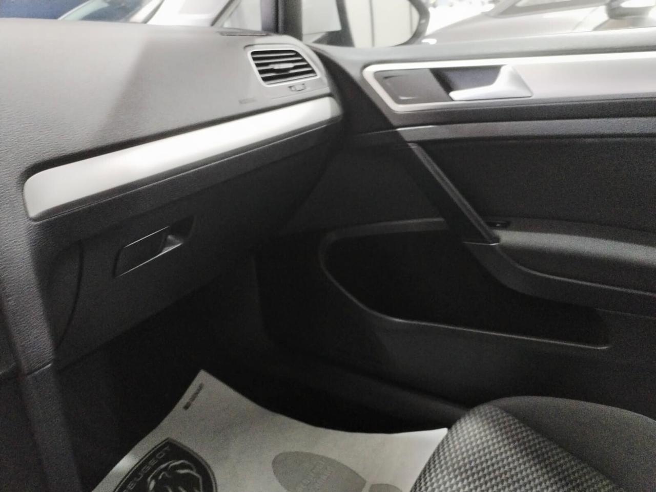 Volkswagen Golf 1.6 TDI 90 CV 5p. Trendline BlueMotion Technology