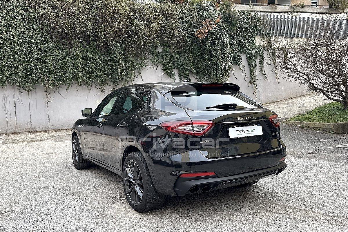 MASERATI Levante V6 430 CV S AWD Gransport