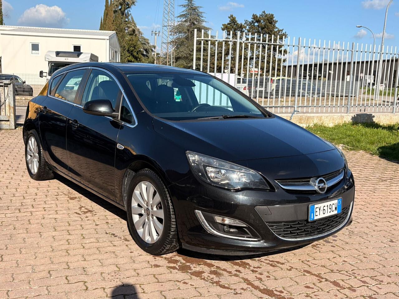 Opel Astra 1.6 CDTI EcoFLEX SeS 5P Cosmo