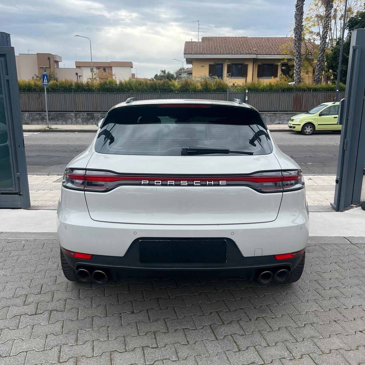 Porsche Macan 2.0