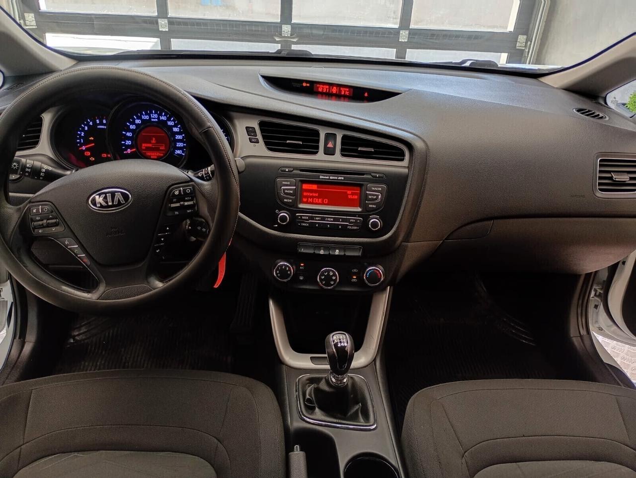 Kia Ceed cee'd 1.4 CRDi SW Active