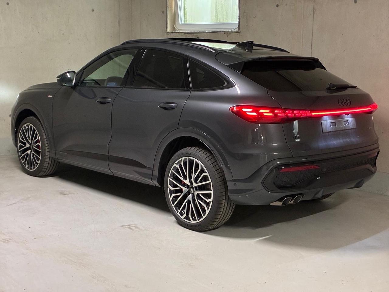 Audi Q5 SPB TDi 150 kW mHEV+ S tronic quattro line edition