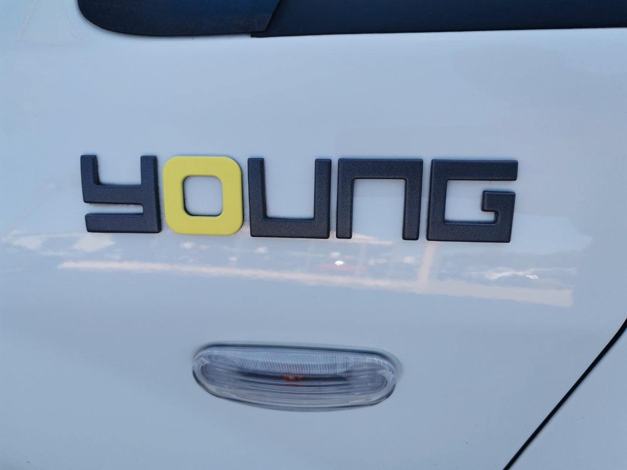 Fiat Punto 5 Porte Punto 5p 1.2 Young c/navi,radio