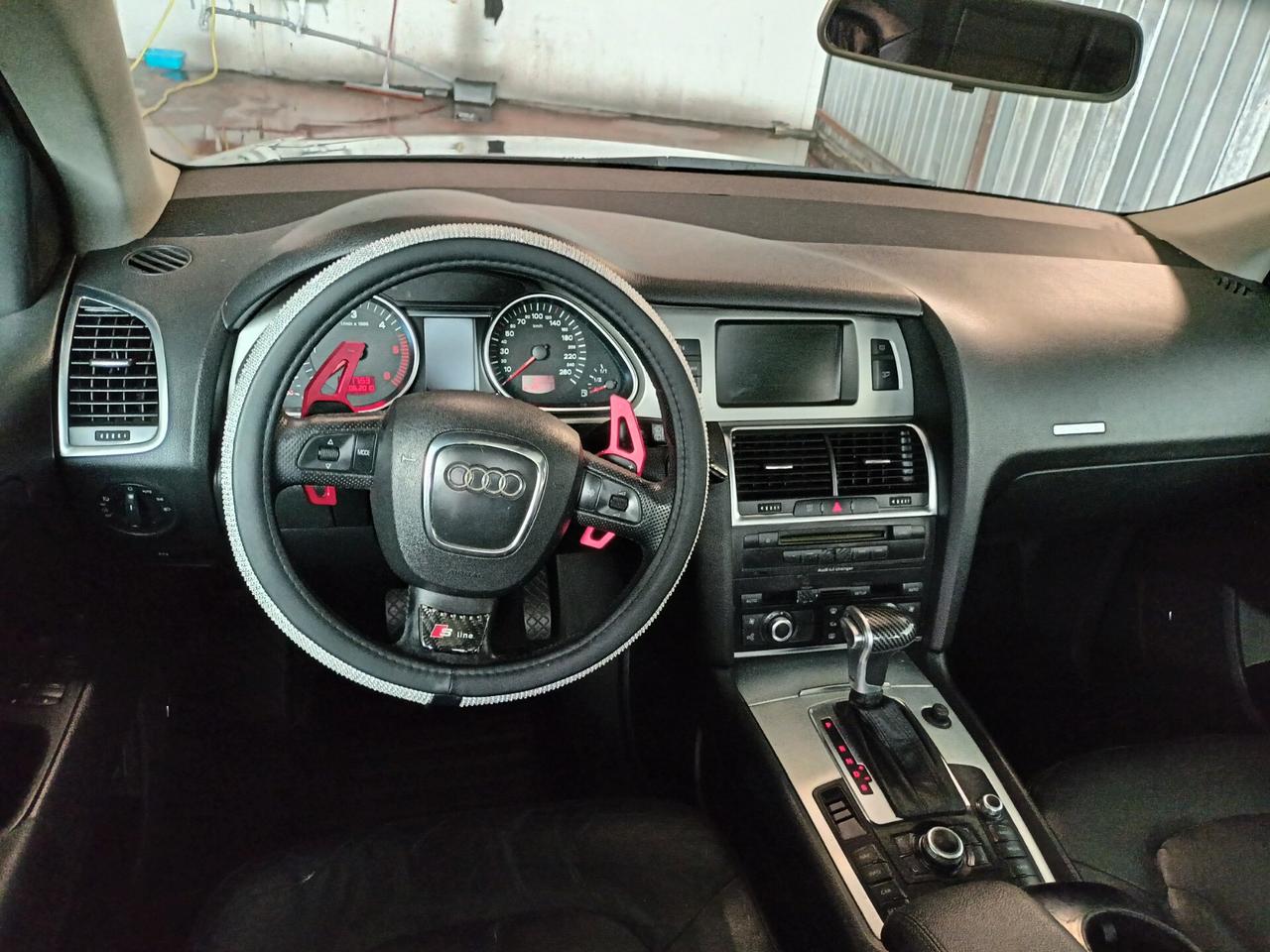 Audi Q7 3.0 V6 TDI 233CV quattro tiptronic 7 posti TETTO