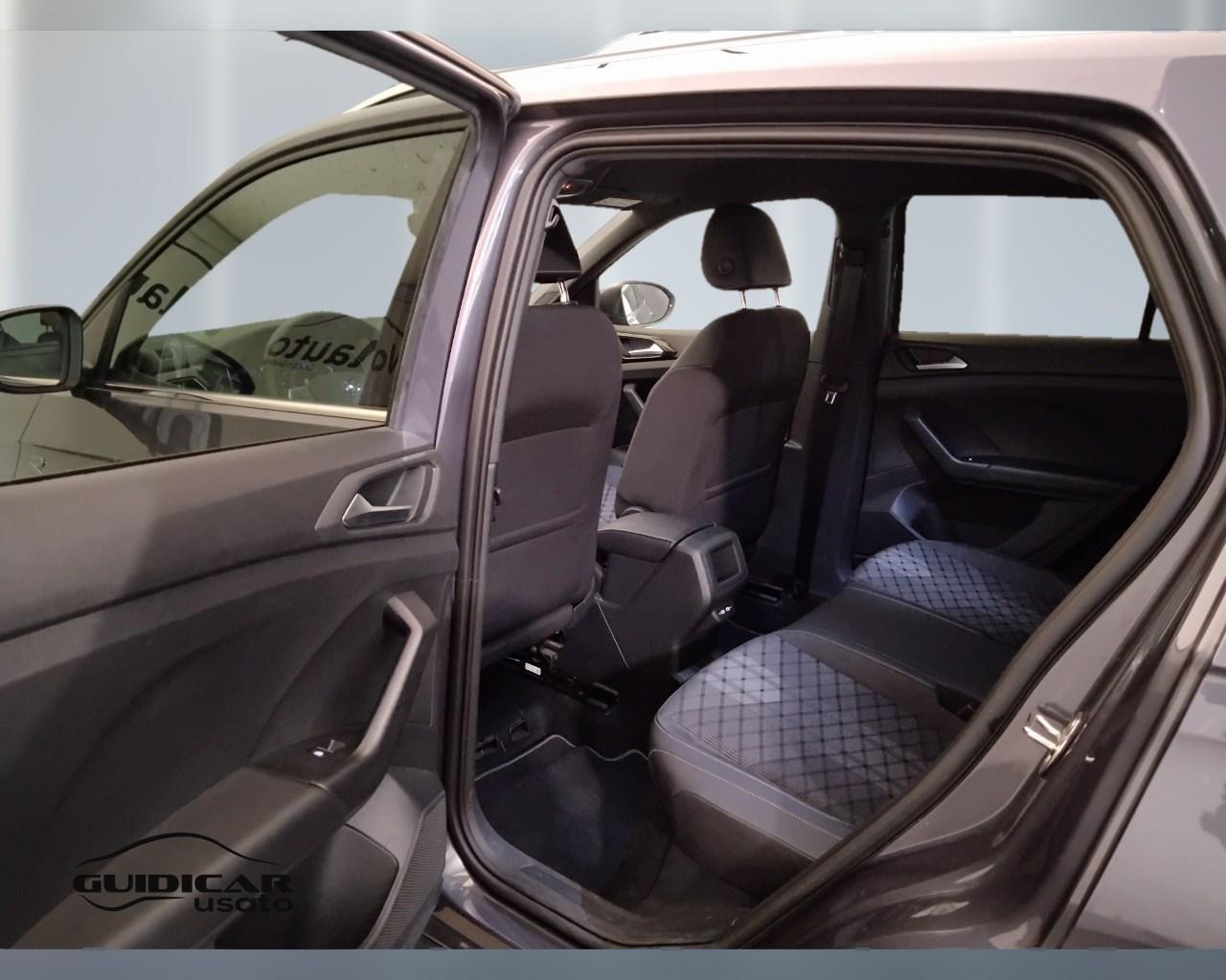 VOLKSWAGEN T-Cross 2024 - T-Cross 1.0 tsi R-Line Plus 115cv