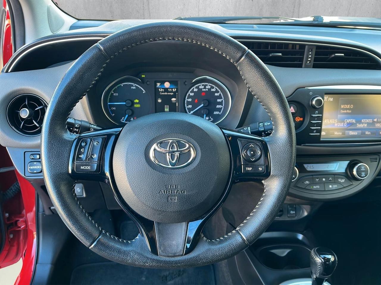 Toyota Yaris 1.5 Hybrid 5 porte Business