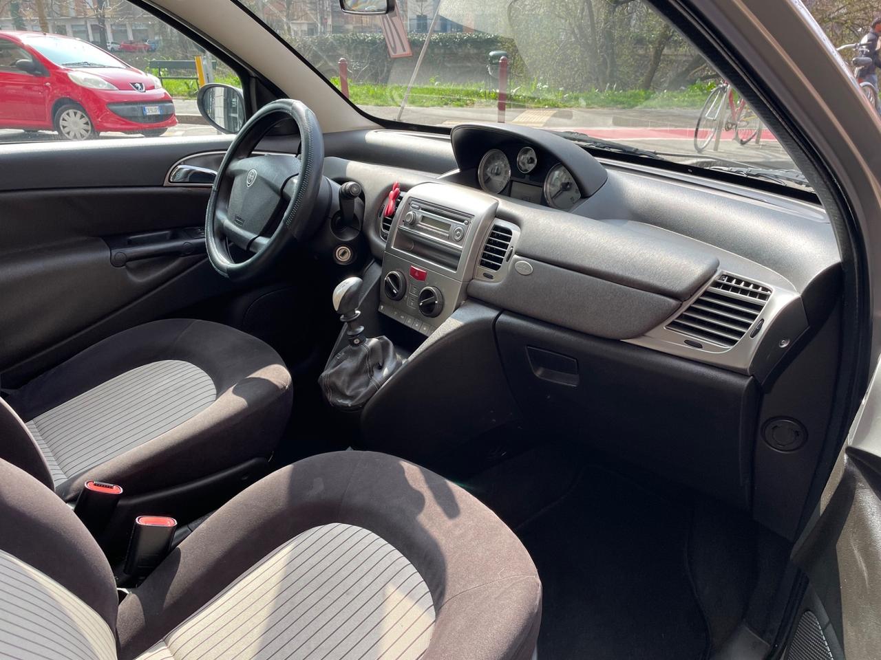 Lancia Ypsilon 1.2 BENZINA/1PROP/GARANZIA 12 MESI