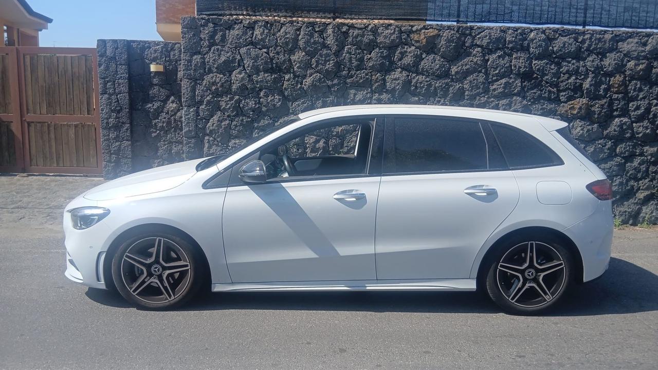 Mercedes-benz B 180 B 180 d Automatic AMG Line Premium Plus
