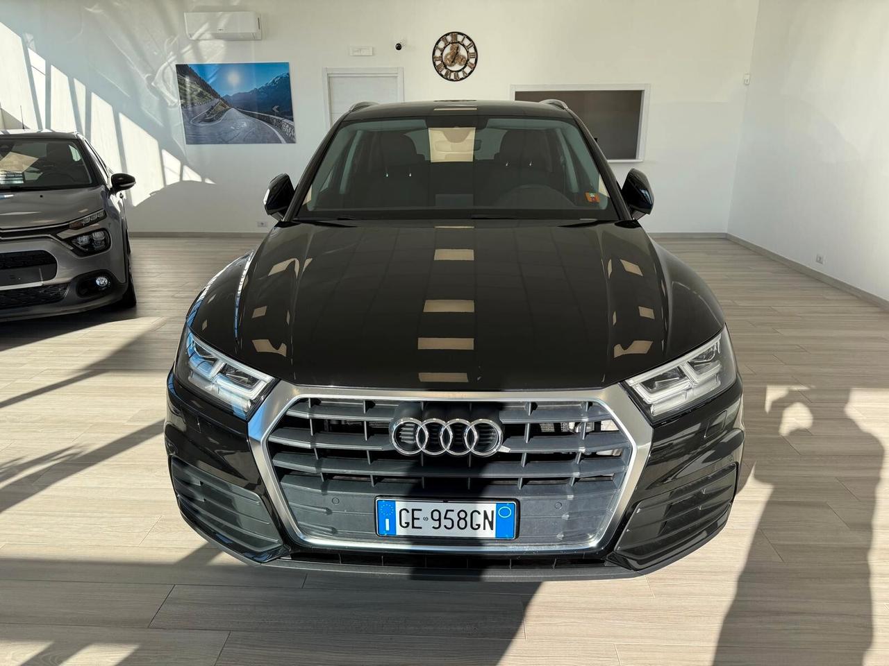 Audi Q5 2.0 TDI quattro S tronic Business