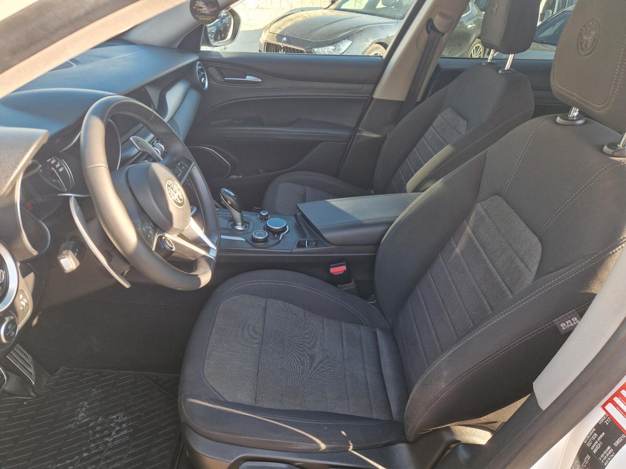 Alfa Romeo Stelvio 2.2 Turbodiesel 180 CV AT8 Q4 Executive-2019