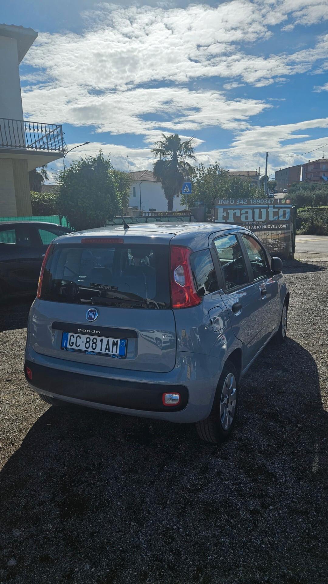 Fiat Panda 1.2 Connected by Wind