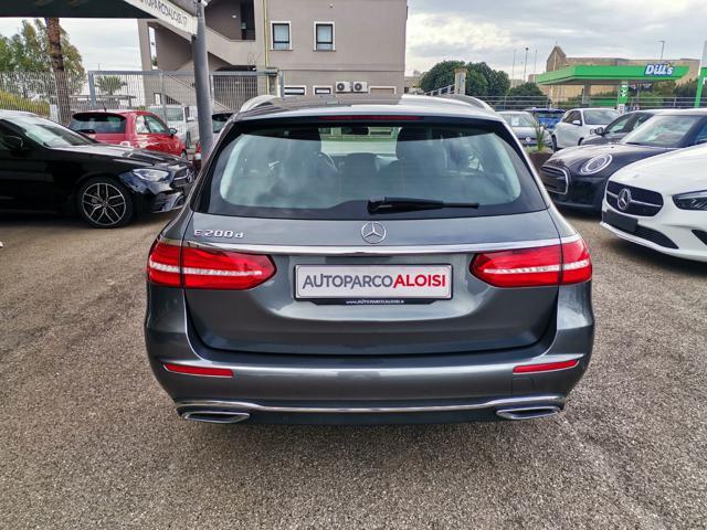 MERCEDES-BENZ E 200 d S.W. Automatica Sport SOLO 69000KM