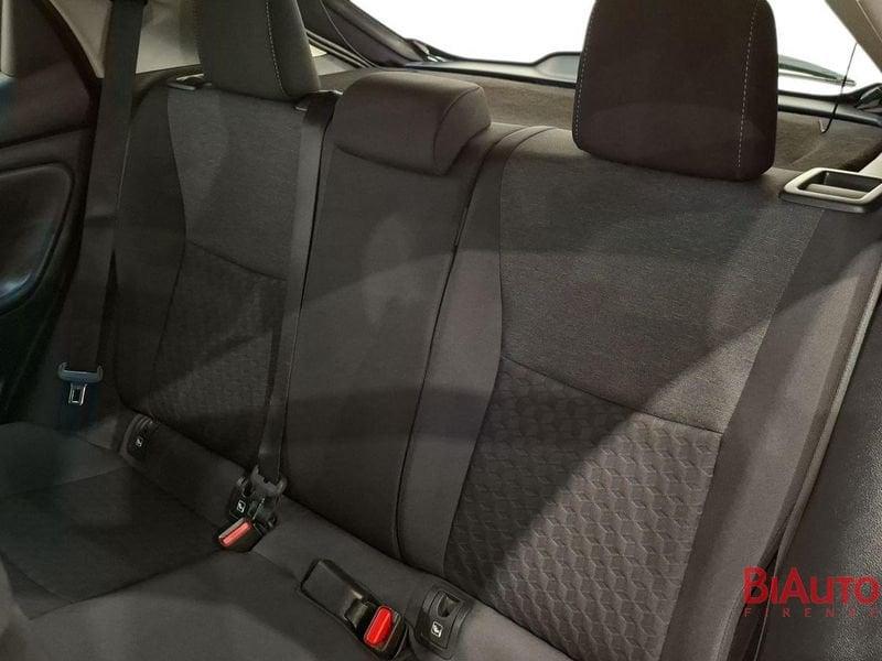 Toyota Yaris Yaris 1.5h Trend