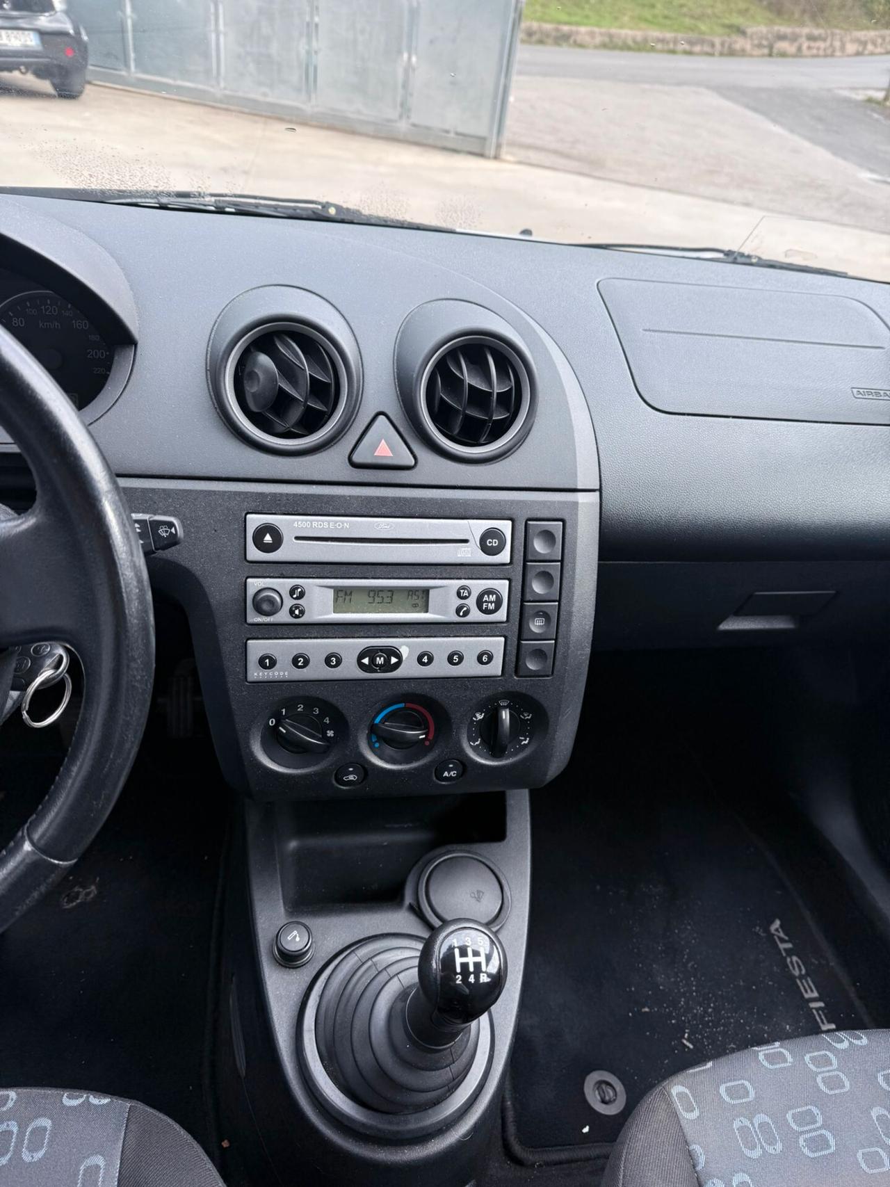 Ford Fiesta 1.2 16V 5p. Zetec